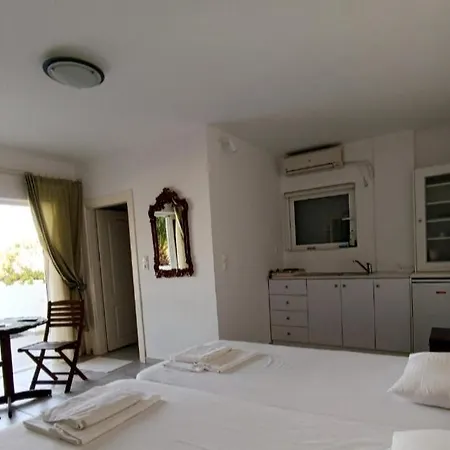 Socrates Elafonissos