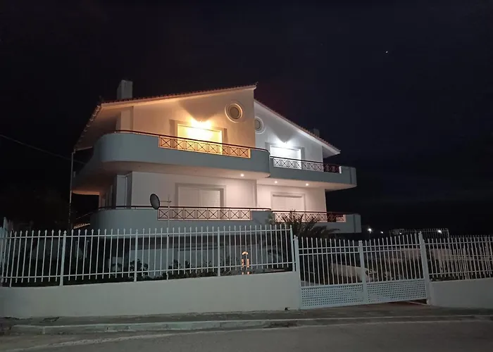 Socrates Элафонисси